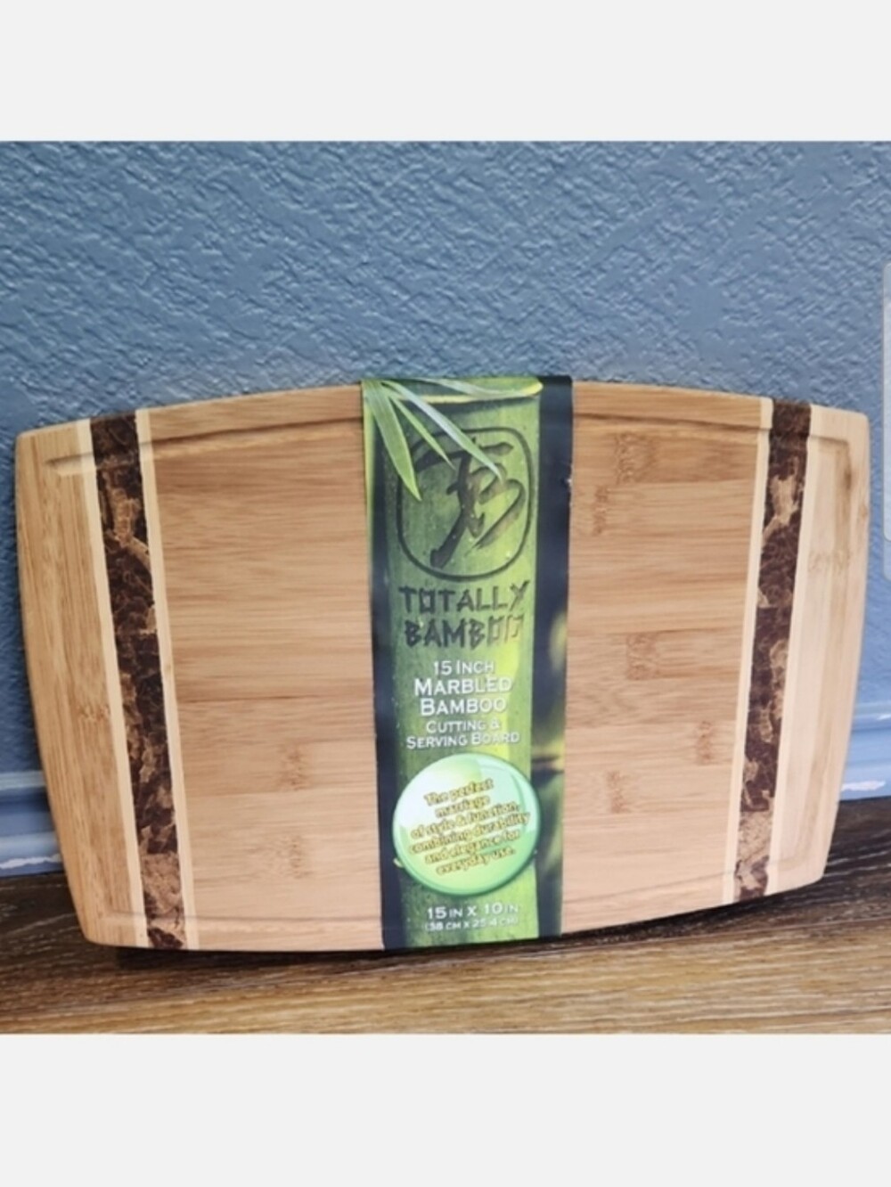 NWT Totally Bamboo Marbled Inlay Cutting & Serving Board 15 in